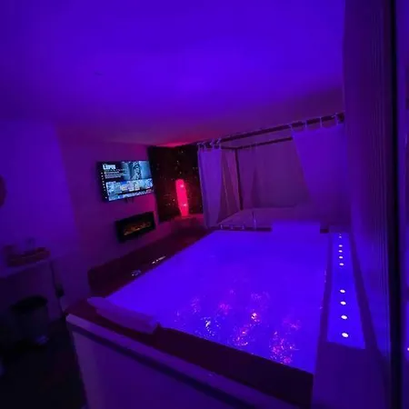 דירה La Bali Jacuzzi,sauna,netflix,disney