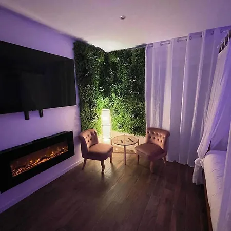 Διαμέρισμα La Bali Jacuzzi,sauna,netflix,disney
