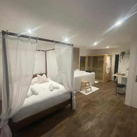 La Bali Jacuzzi,sauna,netflix,disney Διαμέρισμα *