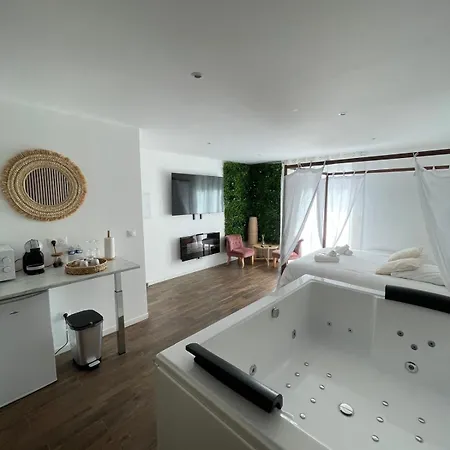 La Bali Jacuzzi,sauna,netflix,disney Amiens